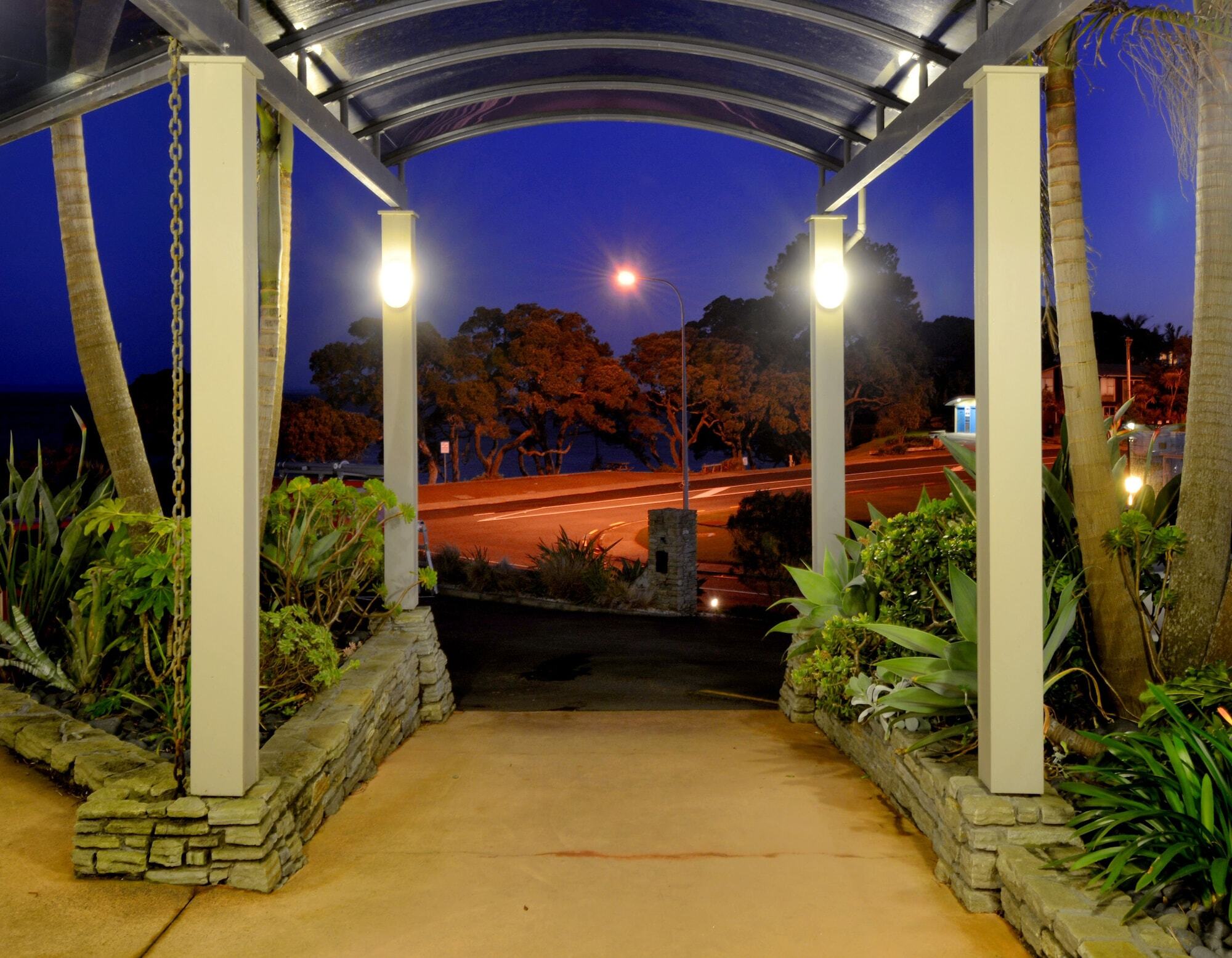 Whangaparaoa Lodge Exterior foto